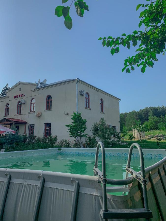 Hotel Kakhaberi Tetritskaro المظهر الخارجي الصورة