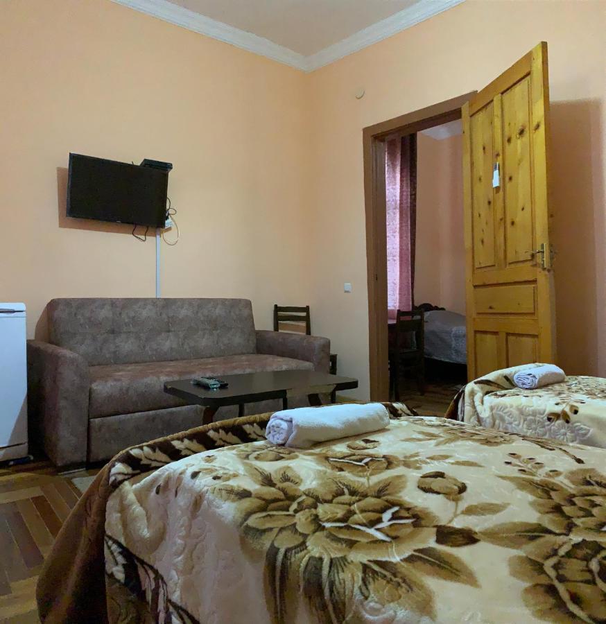 Hotel Kakhaberi Tetritskaro المظهر الخارجي الصورة