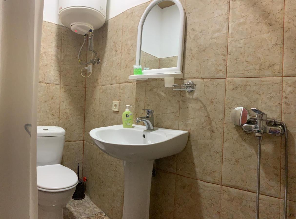 Hotel Kakhaberi Tetritskaro المظهر الخارجي الصورة