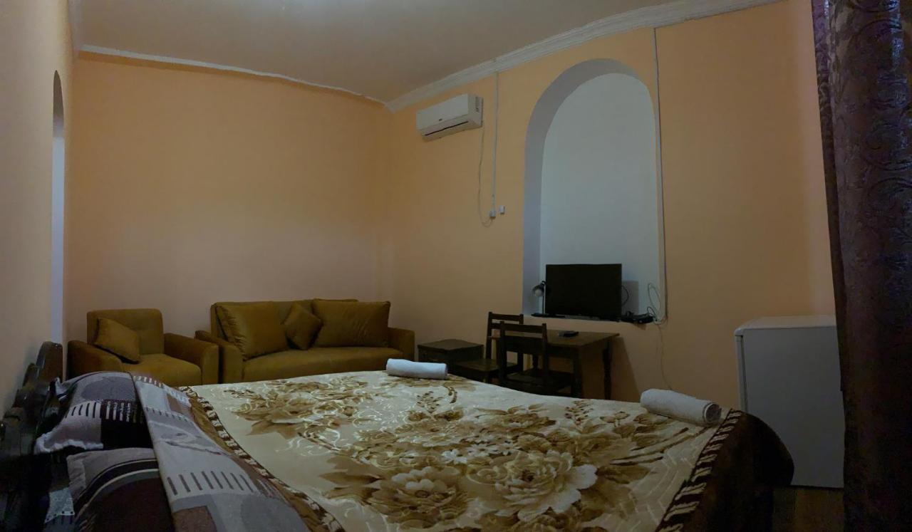 Hotel Kakhaberi Tetritskaro المظهر الخارجي الصورة