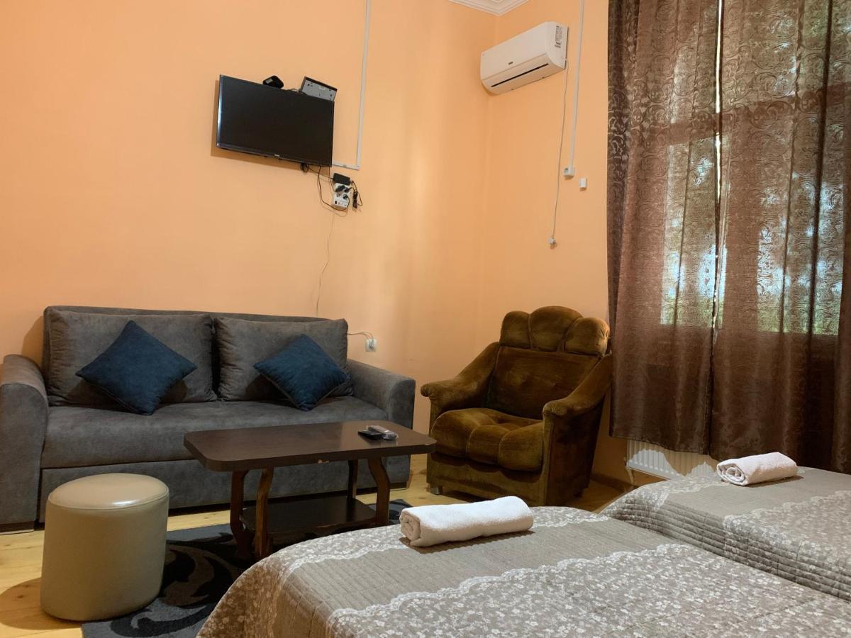 Hotel Kakhaberi Tetritskaro المظهر الخارجي الصورة