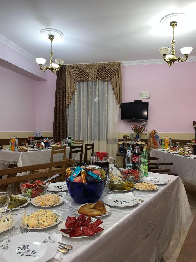 Hotel Kakhaberi Tetritskaro المظهر الخارجي الصورة