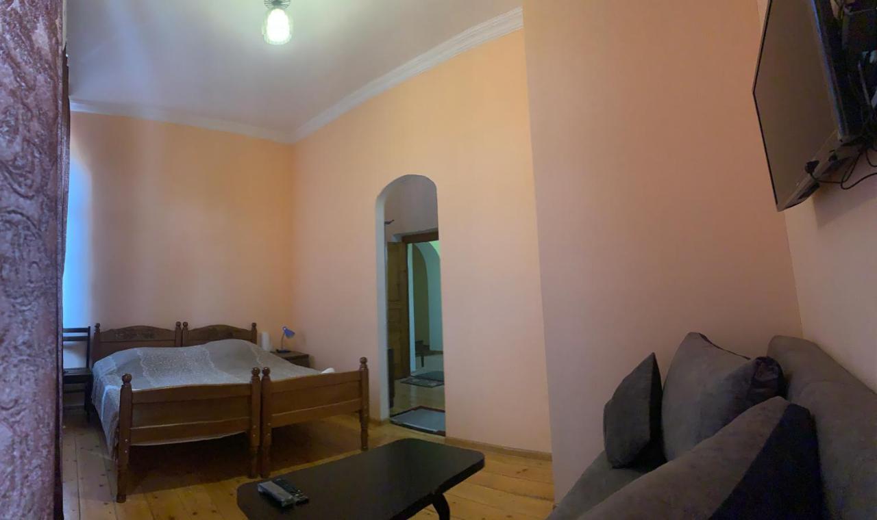 Hotel Kakhaberi Tetritskaro المظهر الخارجي الصورة