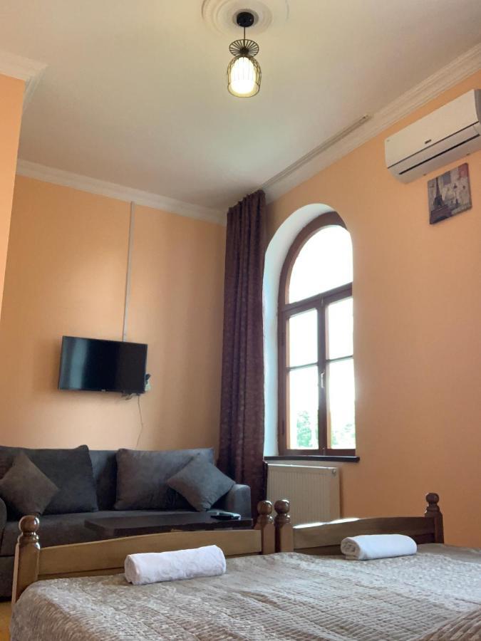 Hotel Kakhaberi Tetritskaro المظهر الخارجي الصورة