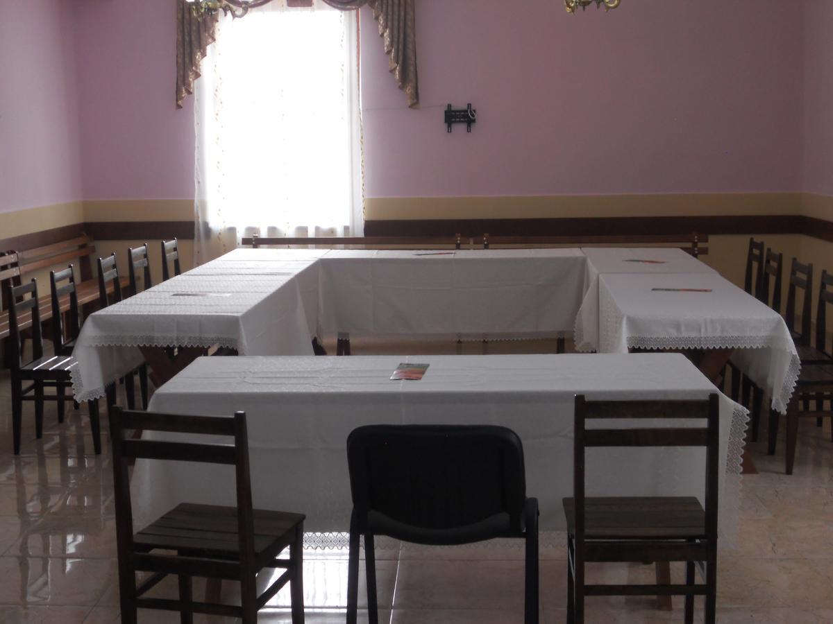 Hotel Kakhaberi Tetritskaro المظهر الخارجي الصورة
