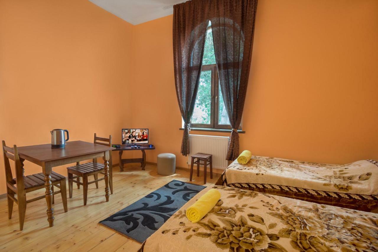 Hotel Kakhaberi Tetritskaro المظهر الخارجي الصورة